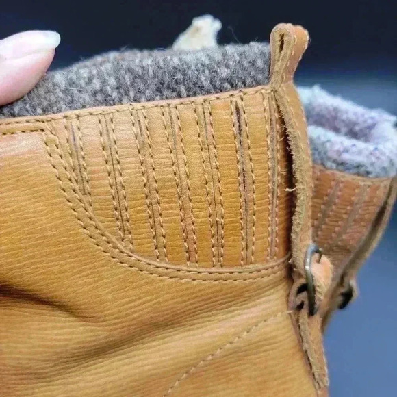 Beautiful MIXED BLUES Lace UpWomen’s  6 M Vintage Camel Leather Booties/ Ankle - Picture 7 of 12